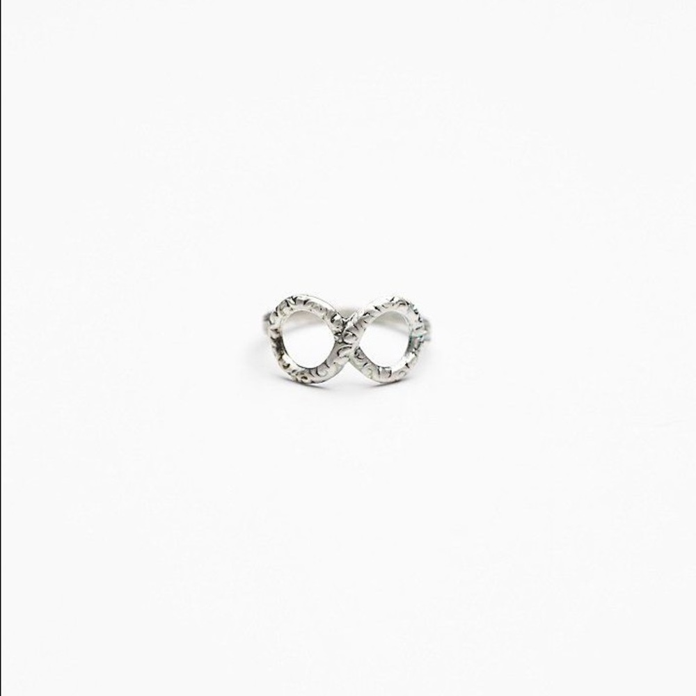 Free People Infinity Ring NWOT